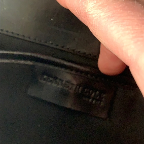 Kenneth Cole Clutch NWOT black - Picture 6 of 7